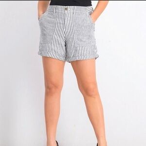 Gap Girlfriend Chino High Waist Blue and White Stripes Shorts. Size 8